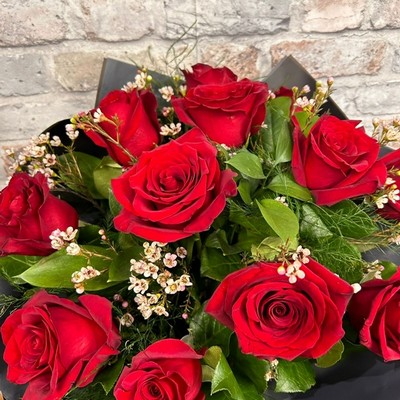 red rose hand-tied Valentine’s bouquet from West Malling Flowers