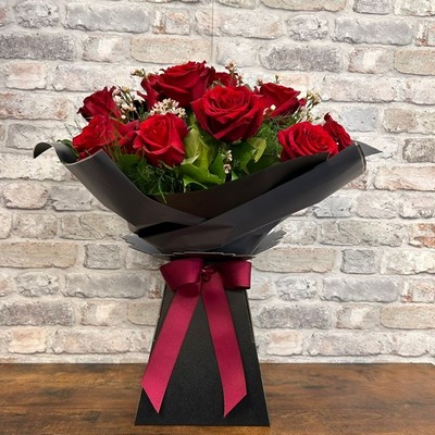 red rose hand-tied Valentine’s bouquet from West Malling Flowers