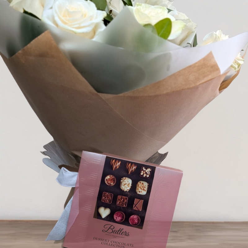 Simply roses bouquet with premium fresh roses hand-tied by a florist in West Malling