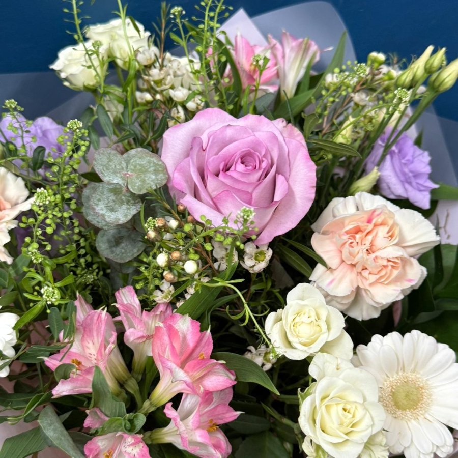 Pastel Spring Bouquet