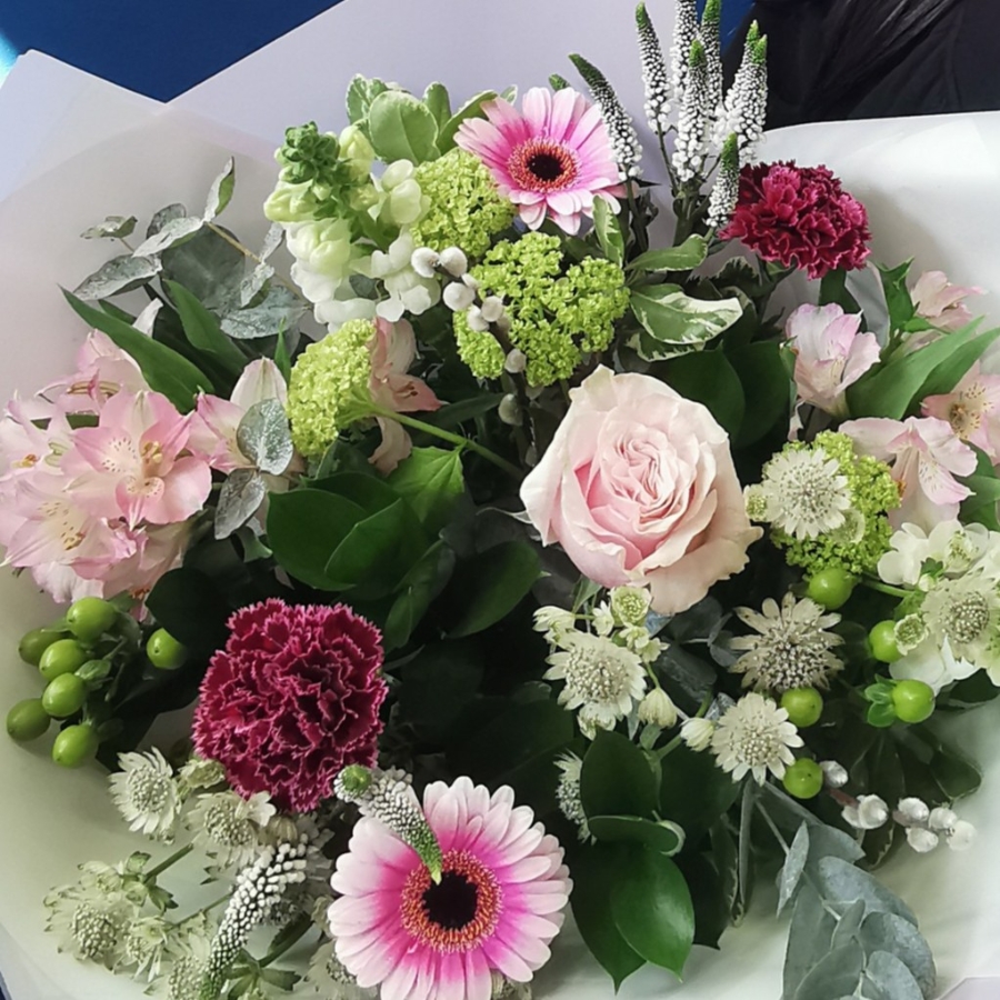 Becca’s thinking of you flowers arranged as a just because bouquet