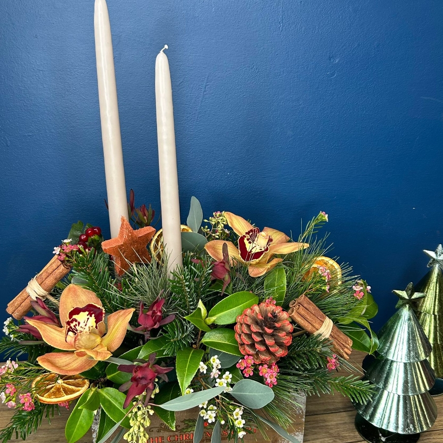 Gingerbread Table Arrangement