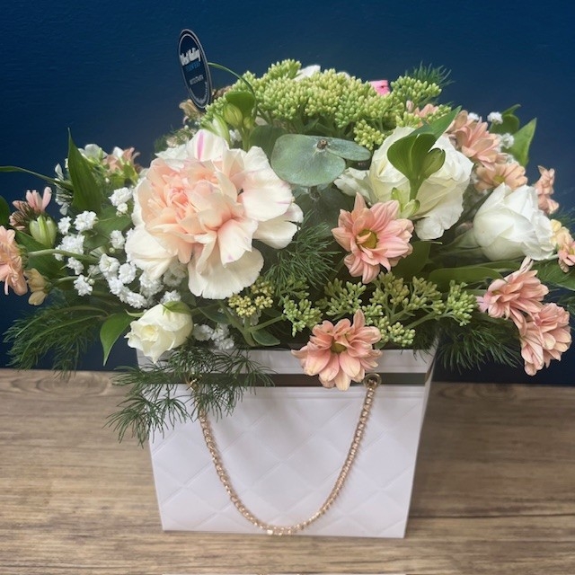 Peach Congratulations Bag