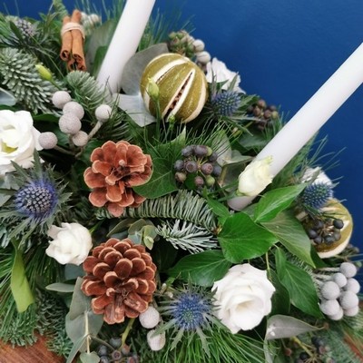 White & Green Table Arrangement