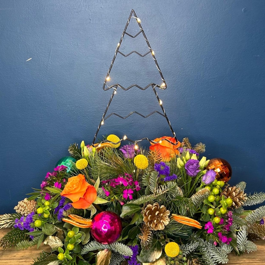 Three Kings Table Arrangement