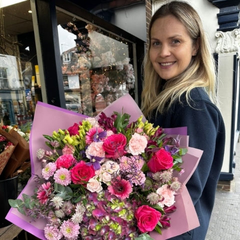Lelde’s luxury florist bouquet with seasonal flowers arranged by a florist