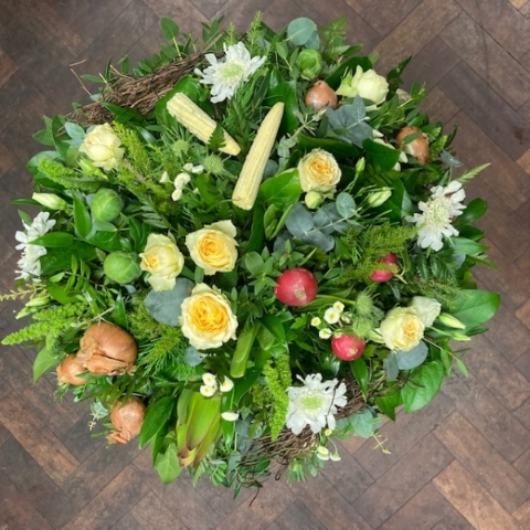 Natural Vegetable Posy