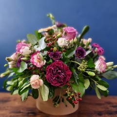Burgundy Berries Hat Box