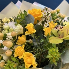 Lemon Sherbert Hand Tie Bouquet