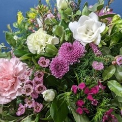 Mother’s Day remembrance posy with seasonal flowers suitable for a graveside tribute