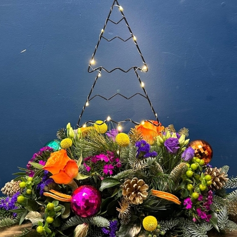 Three Kings Table Arrangement